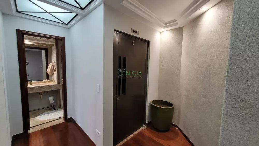 Apartamento, 3 quartos, 213 m² - Foto 2