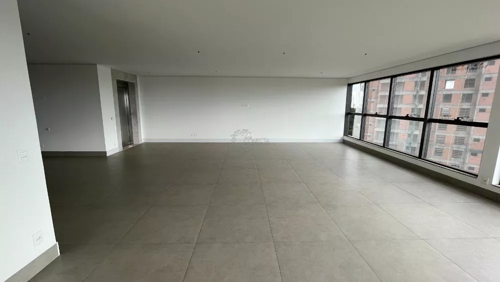 Apartamento, 3 quartos, 232 m² - Foto 4
