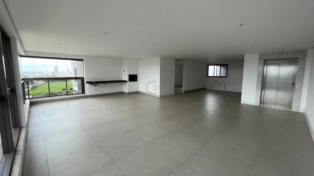 Apartamento, 3 quartos, 232 m² - Foto 2