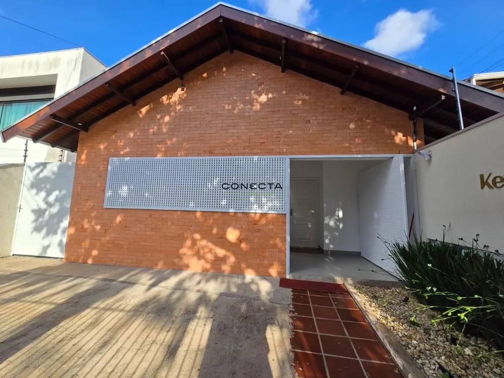 Casa, 3 quartos, 208 m² - Foto 1