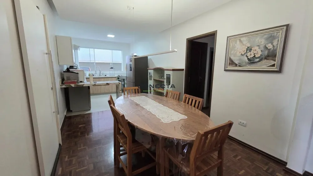 Casa, 3 quartos, 208 m² - Foto 6