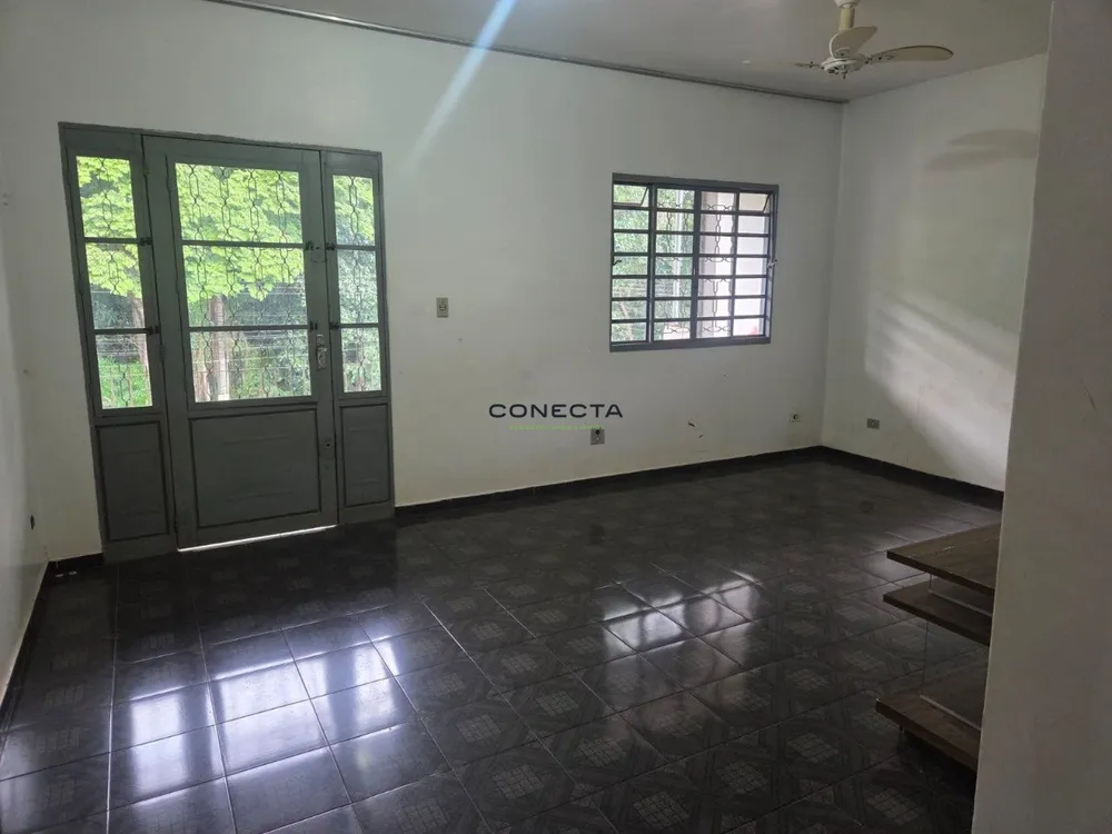 Casa, 4 quartos, 188 m² - Foto 1