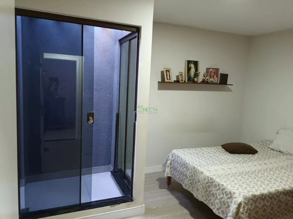 Casa, 4 quartos, 210 m² - Foto 2