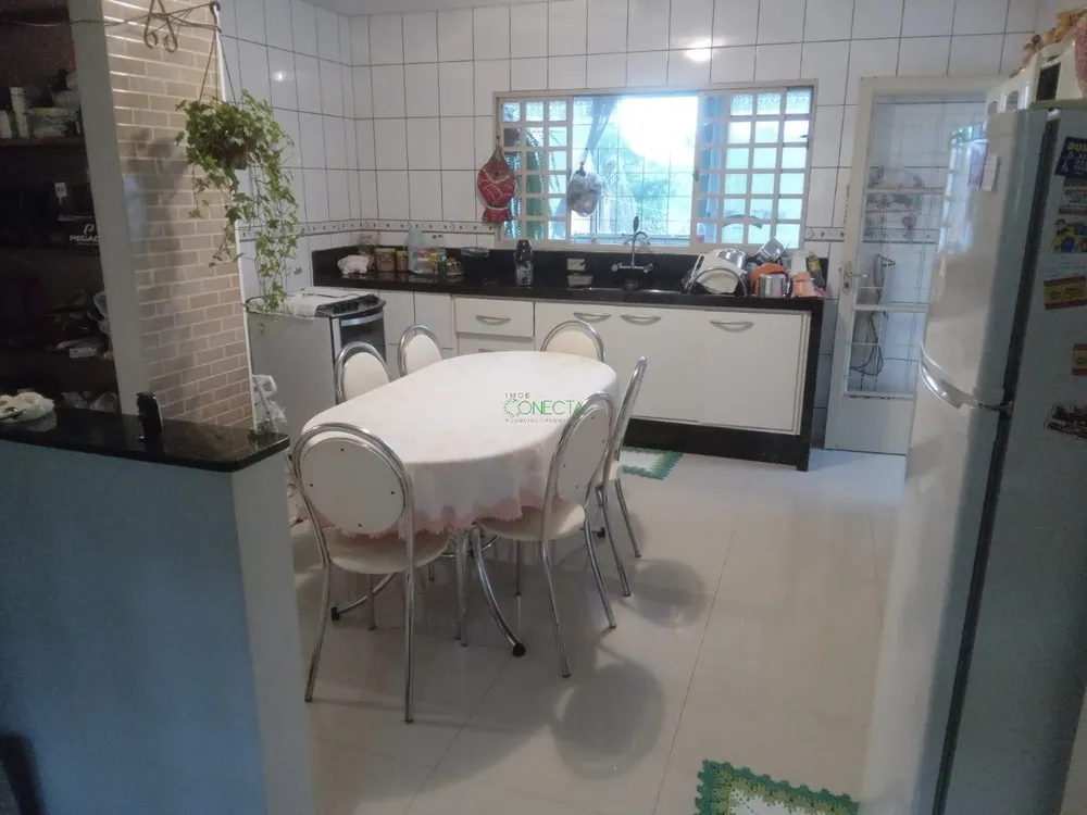 Chácara, 3 quartos, 3350 m² - Foto 2