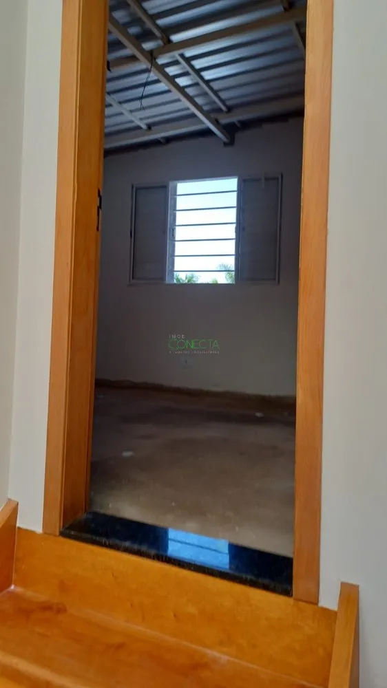 Casa, 4 quartos, 195 m² - Foto 2