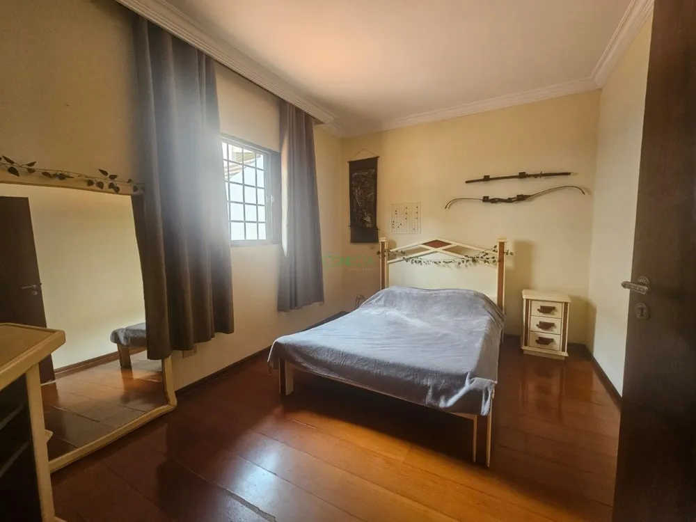 Casa, 3 quartos, 250 m² - Foto 9
