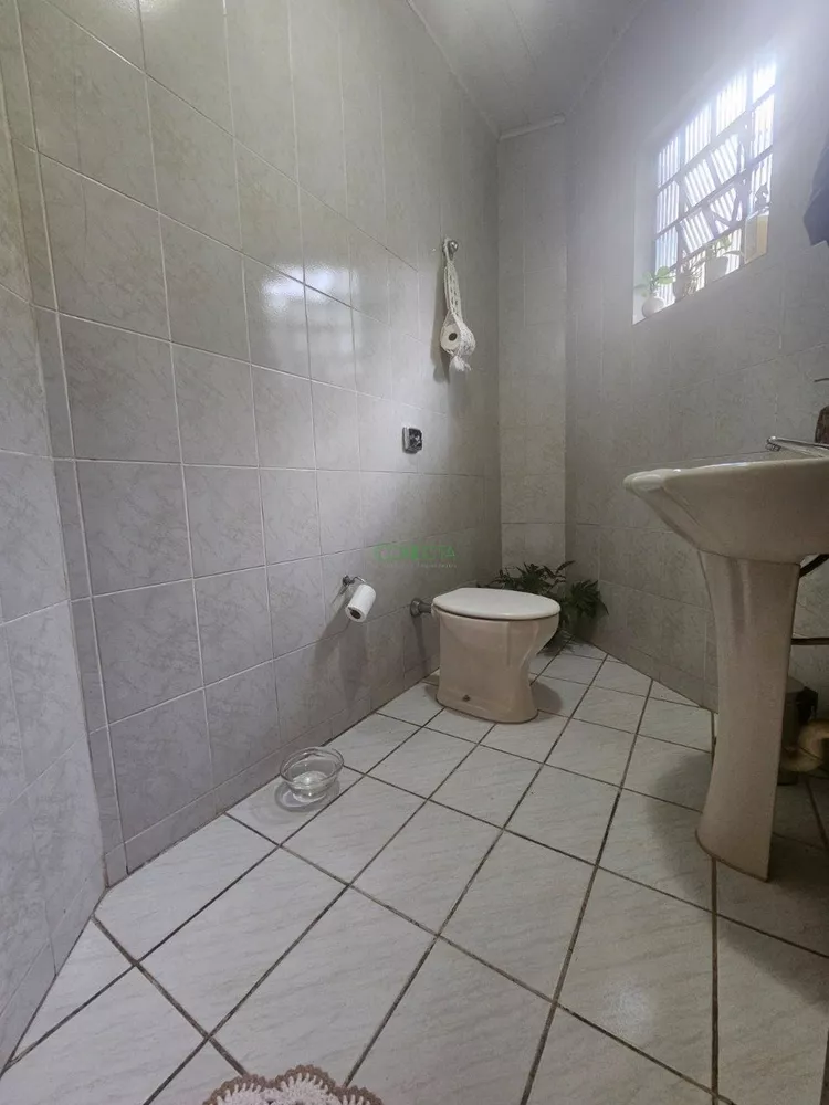 Casa, 3 quartos, 250 m² - Foto 3