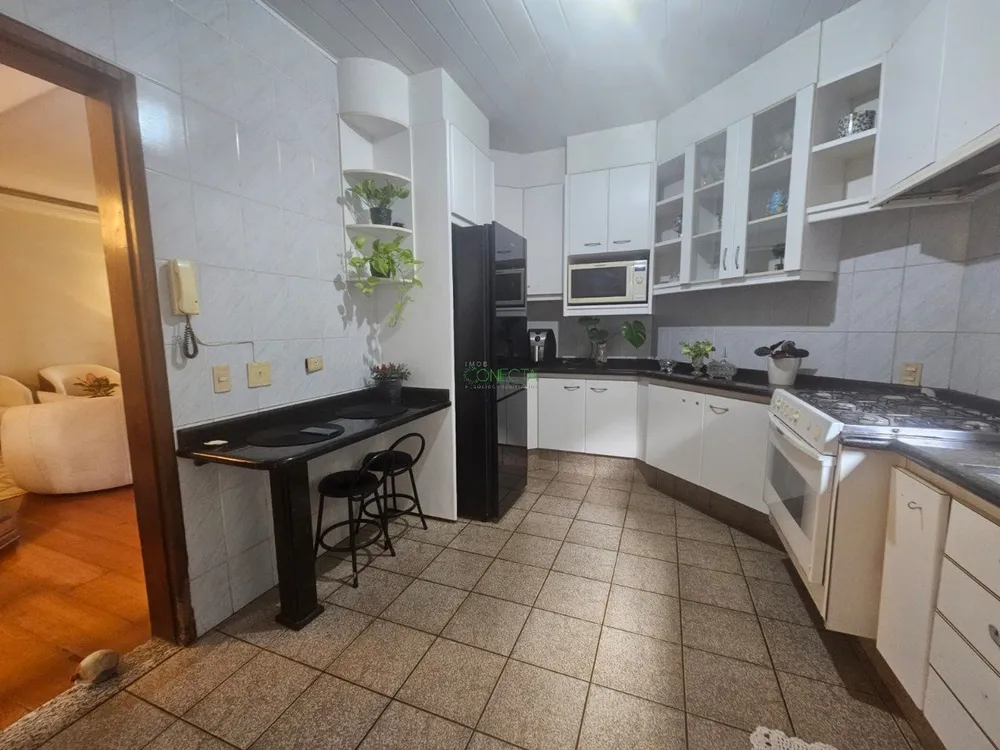 Casa, 3 quartos, 250 m² - Foto 14