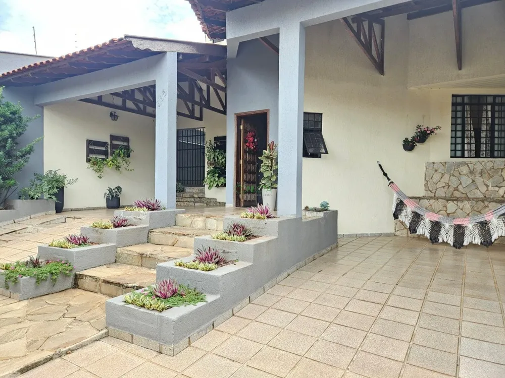 Casa, 3 quartos, 250 m² - Foto 16