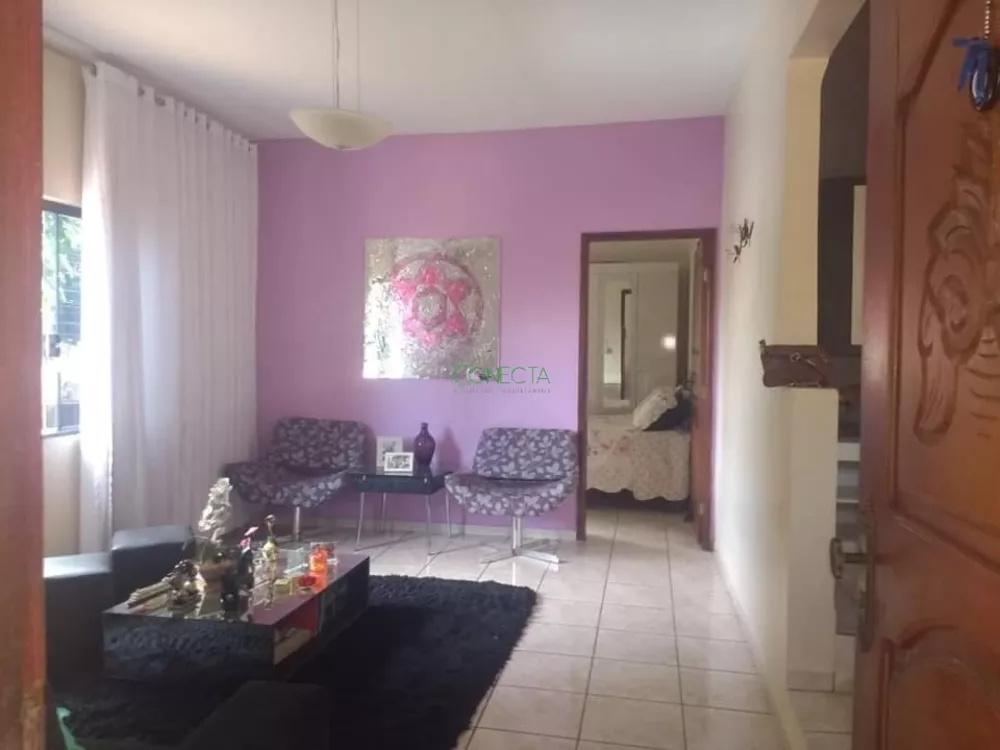 Casa, 3 quartos, 240 m² - Foto 3