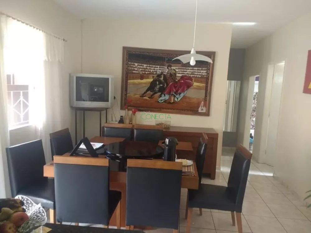 Casa, 3 quartos, 240 m² - Foto 4