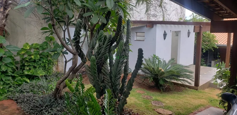 Casa, 1 quarto, 151 m² - Foto 2