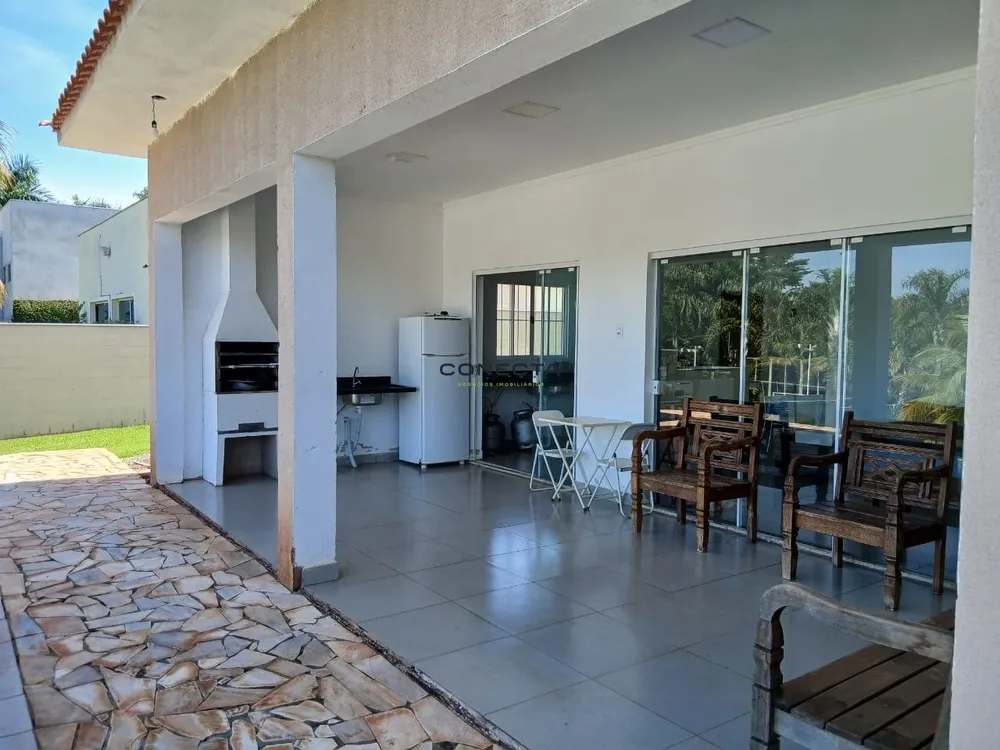 Chácara, 3 quartos, 2818 m² - Foto 2