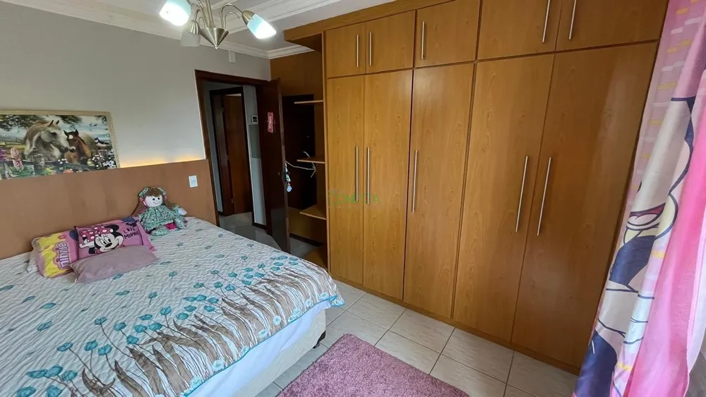 Casa, 4 quartos, 232 m² - Foto 10