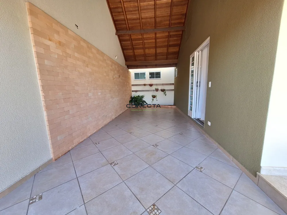 Casa, 3 quartos, 165 m² - Foto 2