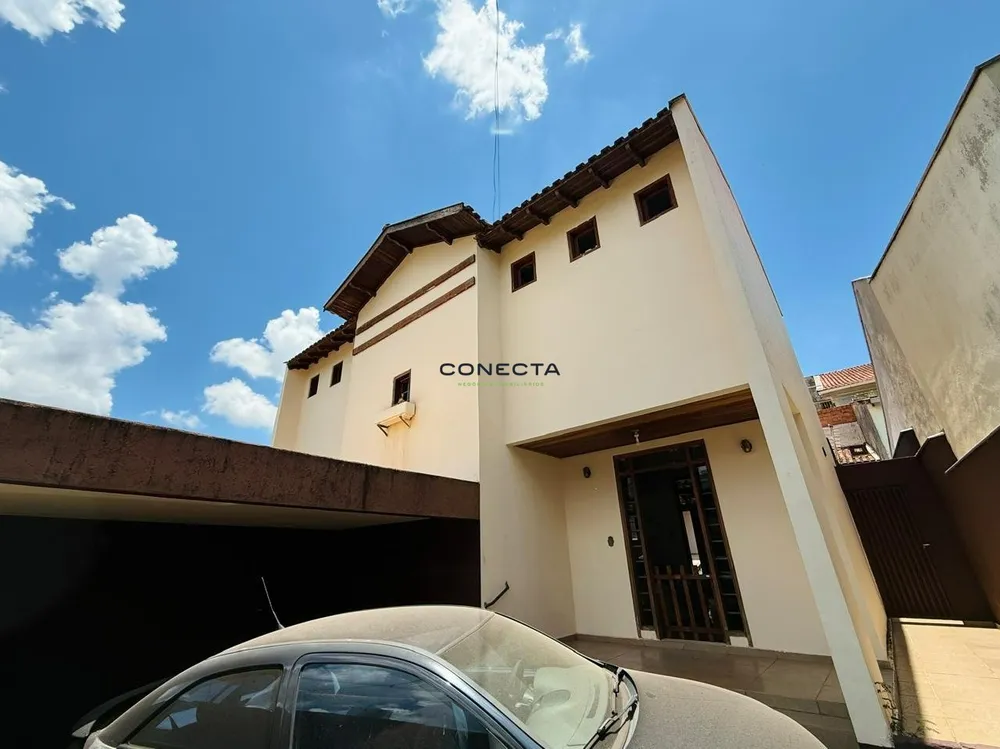 Casa, 3 quartos, 192 m² - Foto 2