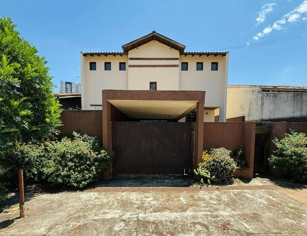Casa, 3 quartos, 192 m² - Foto 1