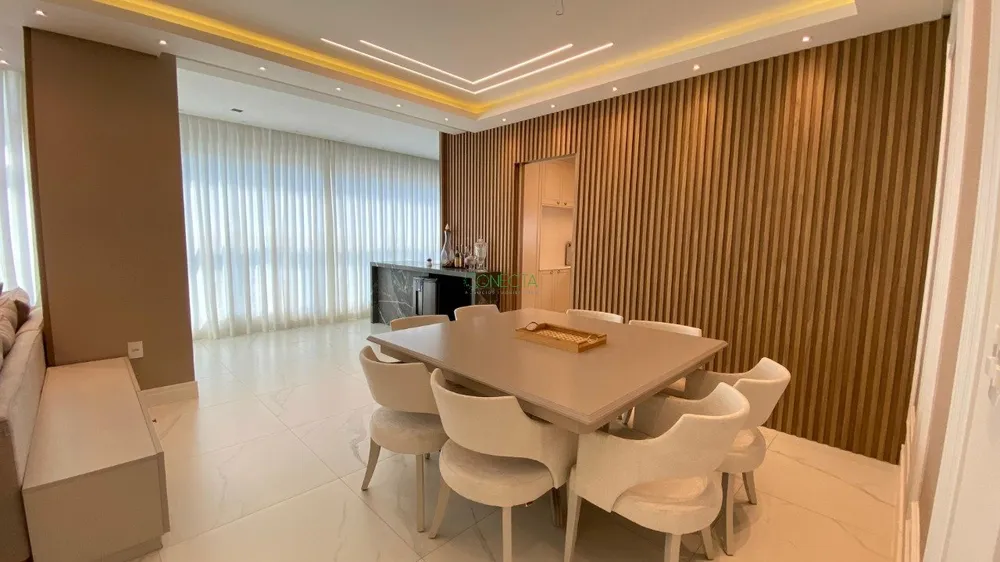 Apartamento, 3 quartos, 131 m² - Foto 2