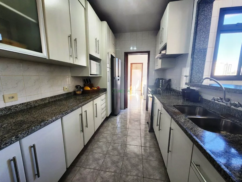Apartamento, 3 quartos, 138 m² - Foto 3