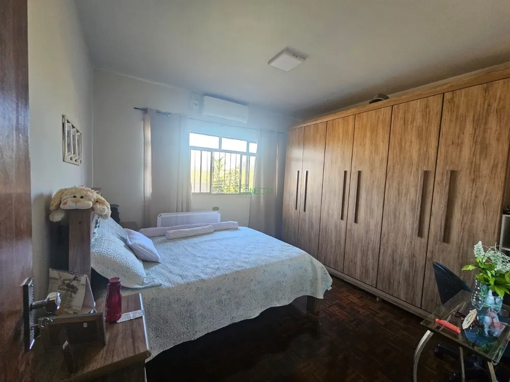 Casa, 5 quartos, 230 m² - Foto 5