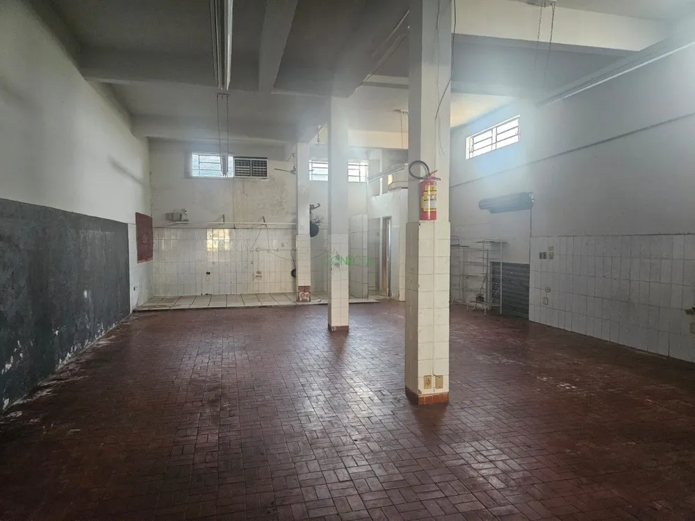 Casa, 5 quartos, 230 m² - Foto 13