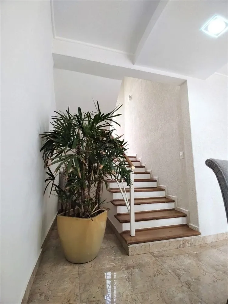 Sobrado, 4 quartos, 370 m² - Foto 9