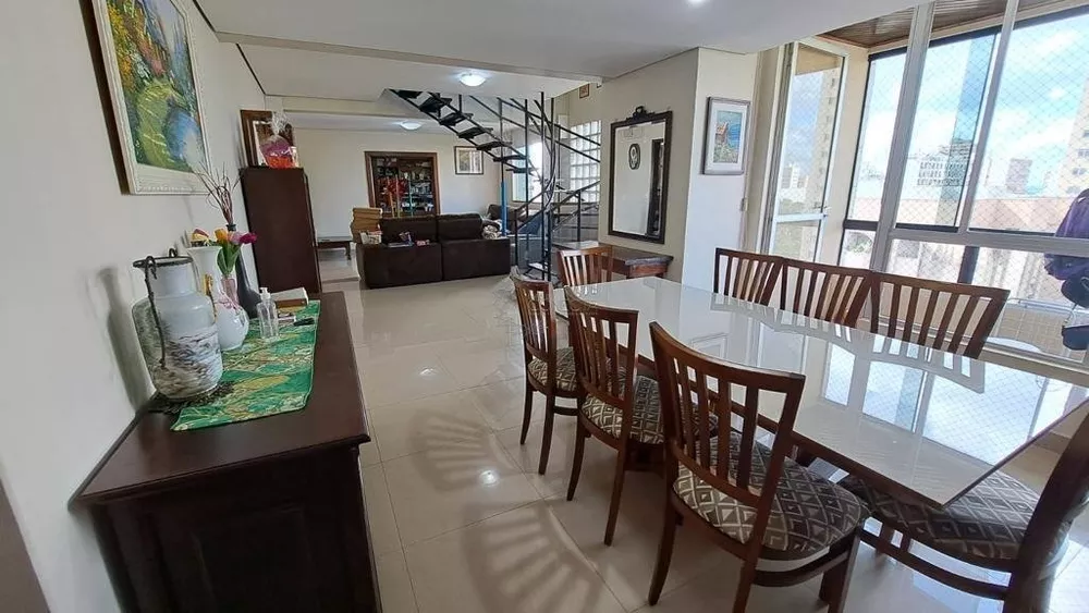 Apartamento, 5 quartos, 239 m² - Foto 1