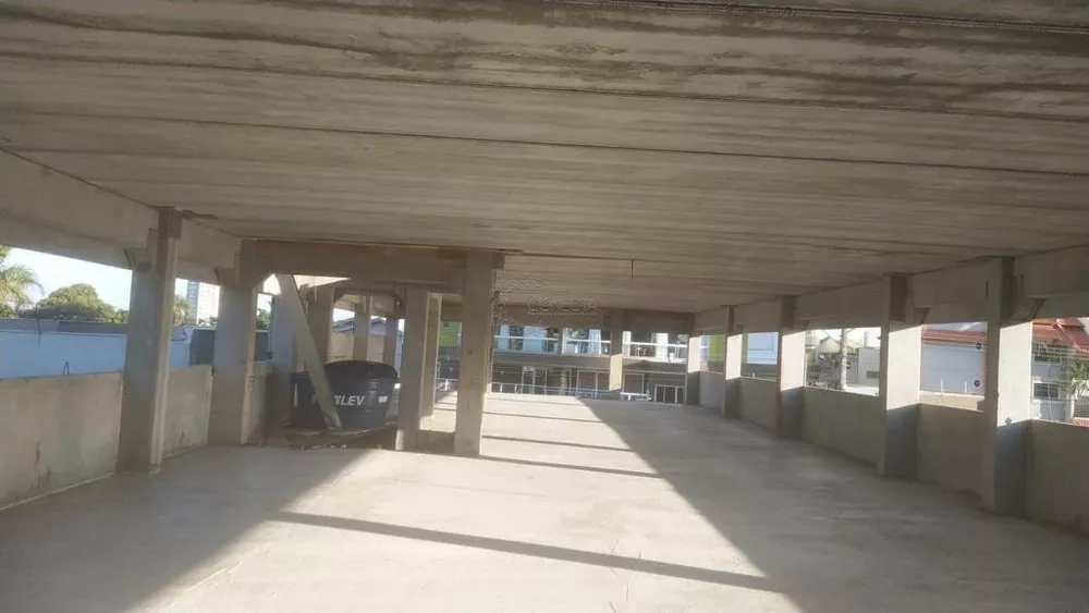 Sala-Conjunto, 1000 m² - Foto 4
