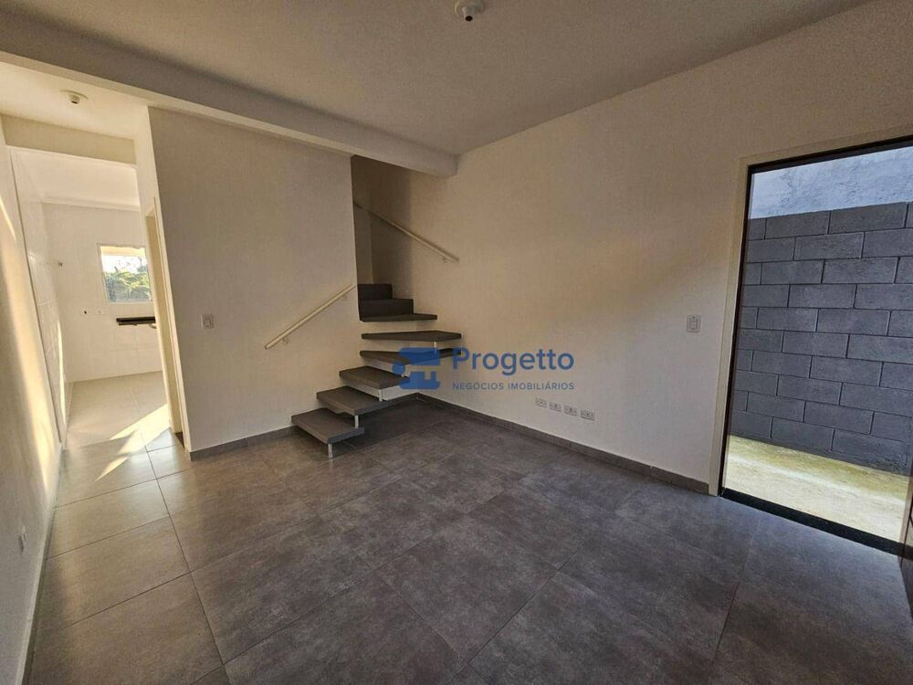 Casa, 2 quartos, 67 m² - Foto 2