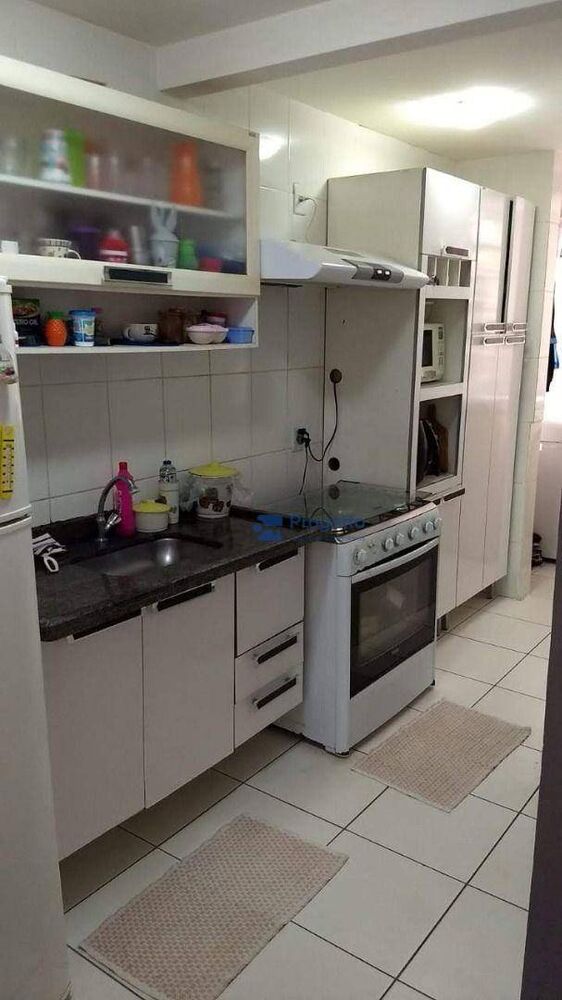 Apartamento à venda com 2 quartos, 78m² - Foto 7
