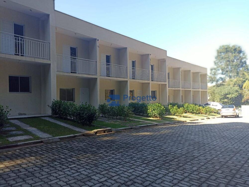 Casa à venda com 2 quartos, 60m² - Foto 4