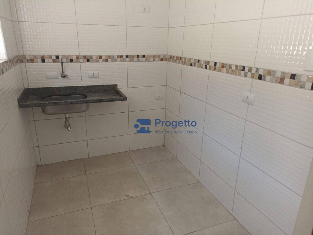 Casa à venda com 2 quartos, 60m² - Foto 11