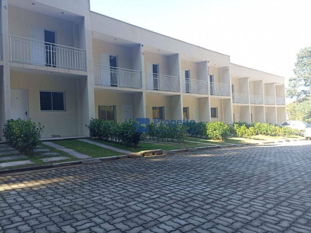 Casa à venda com 2 quartos, 60m² - Foto 3
