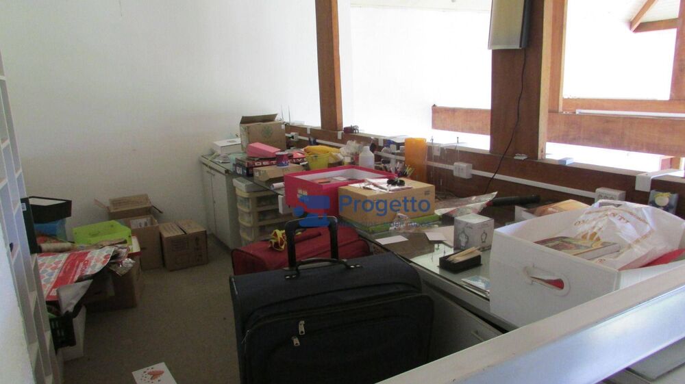 Casa de Condomínio à venda com 5 quartos, 396m² - Foto 4