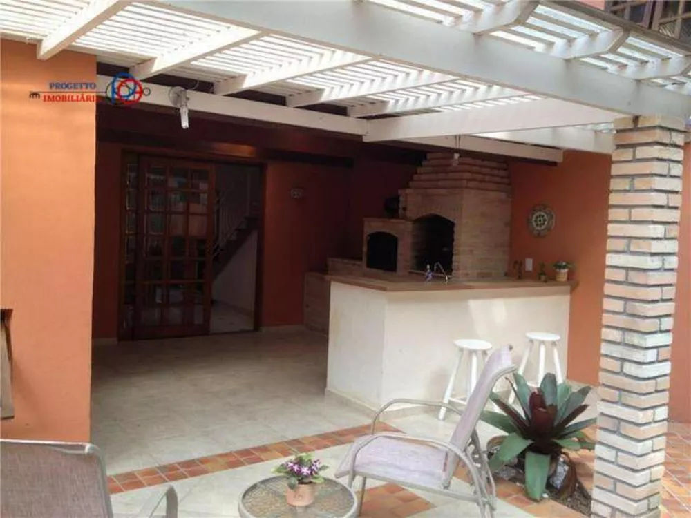 Casa de Condomínio à venda com 4 quartos, 214m² - Foto 18