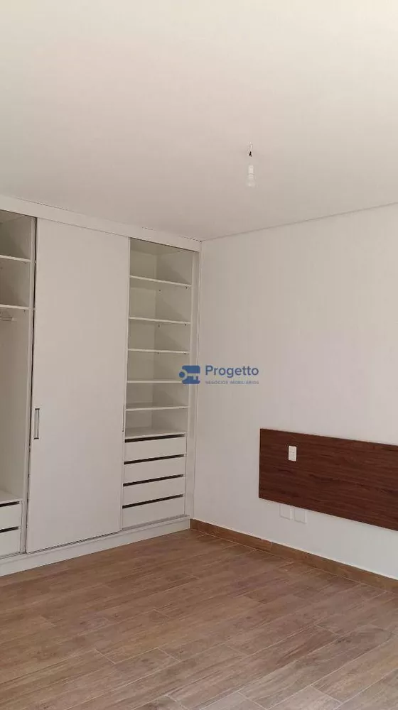 Casa de Condomínio à venda e aluguel com 3 quartos, 200m² - Foto 2