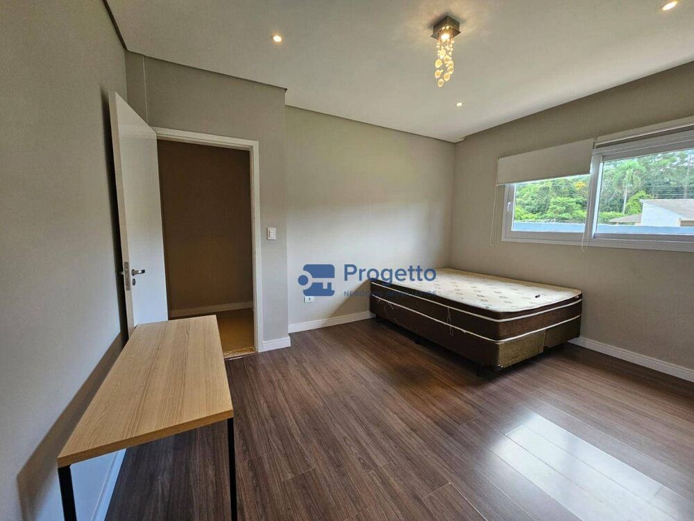Casa de Condomínio à venda com 4 quartos, 230m² - Foto 48