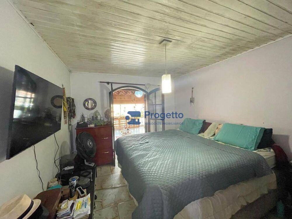 Casa, 3 quartos, 229 m² - Foto 3