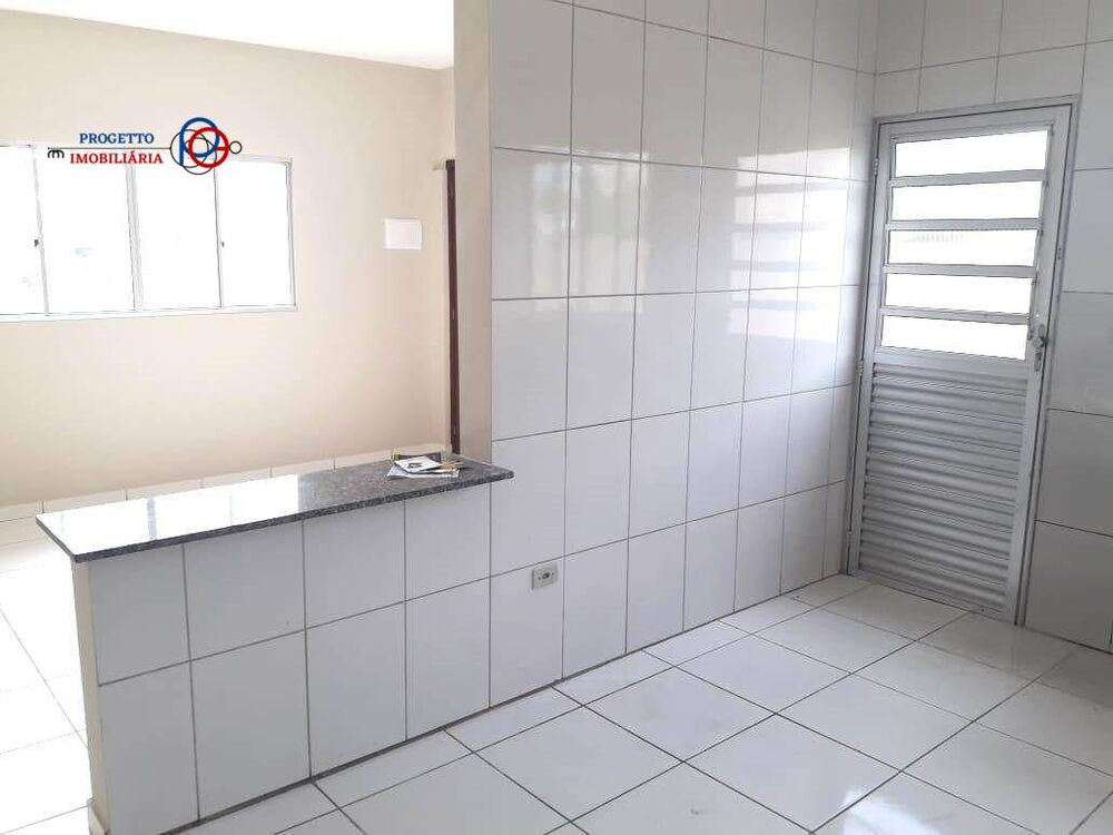 Casa à venda com 3 quartos, 88m² - Foto 8