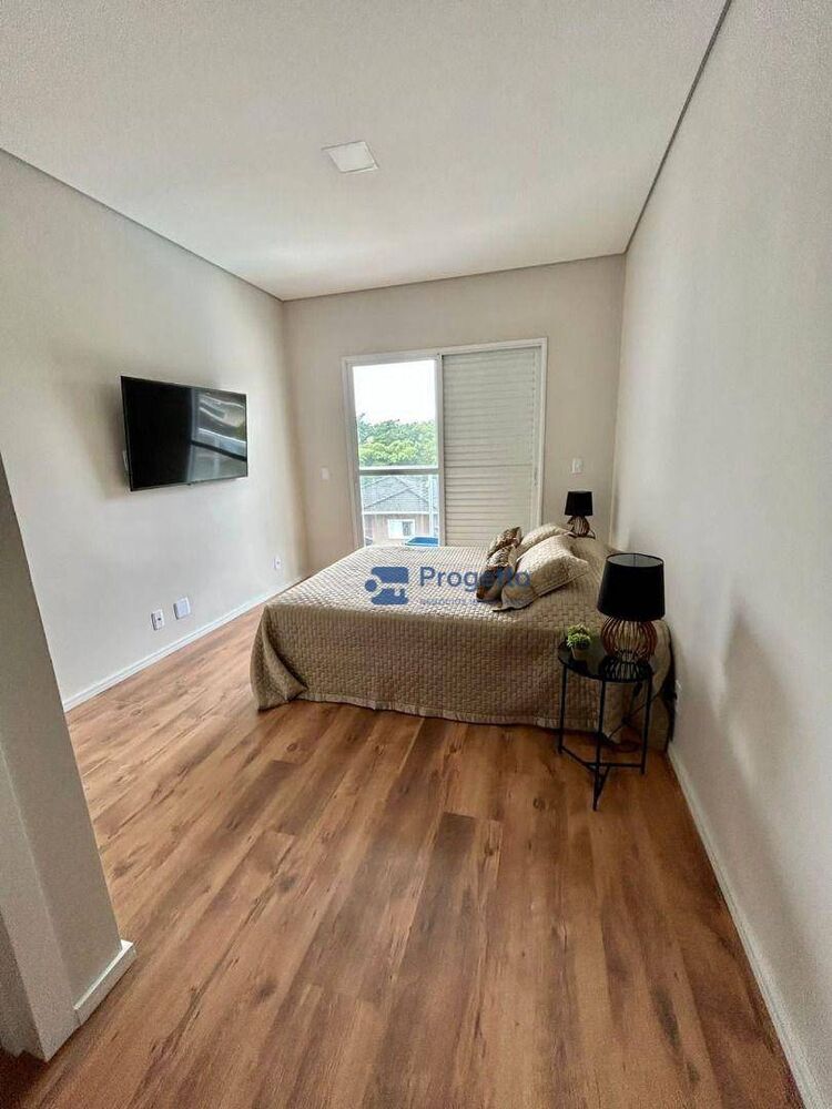 Casa de Condomínio à venda com 3 quartos, 231m² - Foto 4