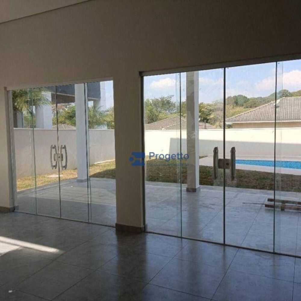 Casa de Condomínio à venda com 3 quartos, 231m² - Foto 2