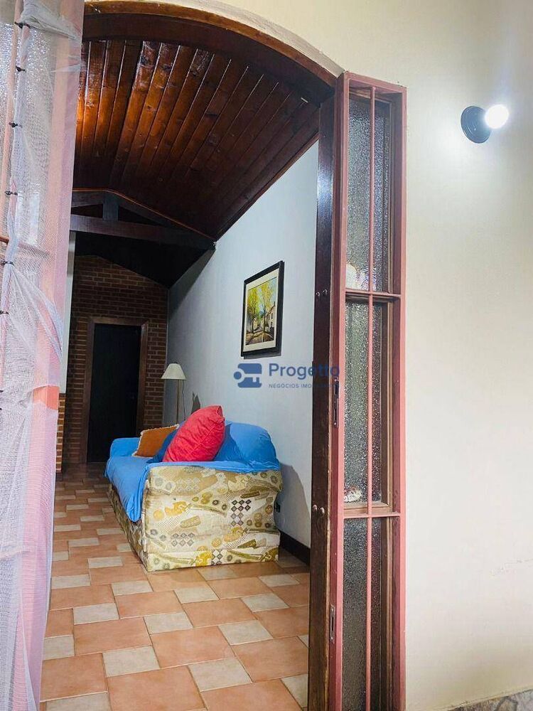 Casa, 4 quartos, 415 m² - Foto 1