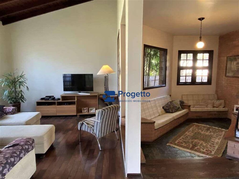 Casa de Condomínio à venda com 4 quartos, 890m² - Foto 1