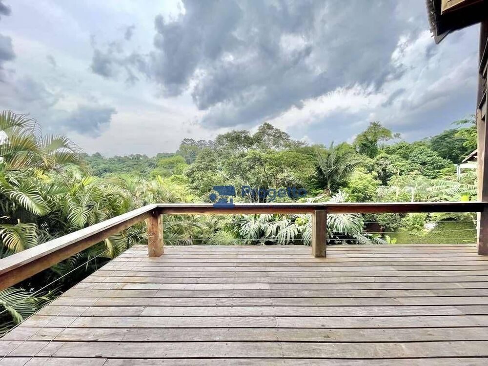 Casa de Condomínio à venda com 4 quartos, 429m² - Foto 2