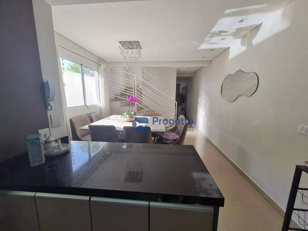 Casa à venda com 3 quartos, 97m² - Foto 9