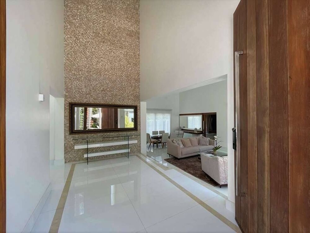 Casa de Condomínio à venda com 4 quartos, 492m² - Foto 2