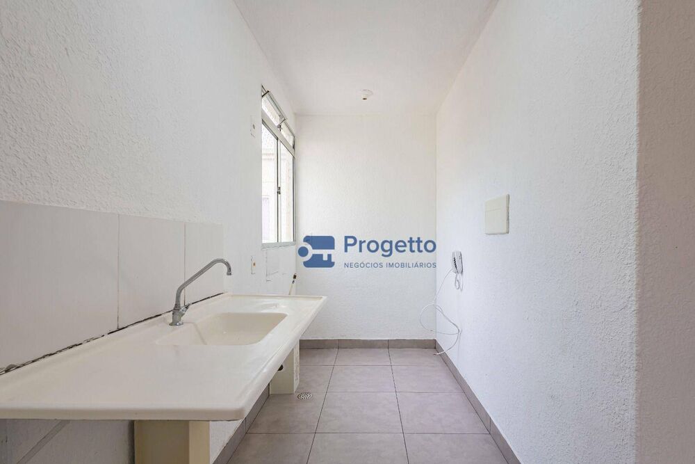 Apartamento à venda com 2 quartos, 39m² - Foto 15