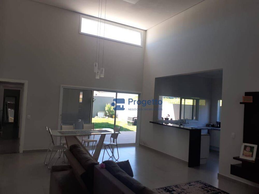 Casa de Condomínio à venda com 3 quartos, 250m² - Foto 6
