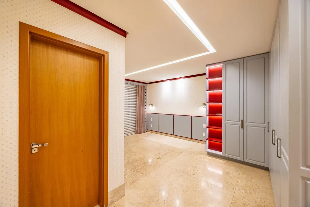 Apartamento, 4 quartos, 561 m² - Foto 1