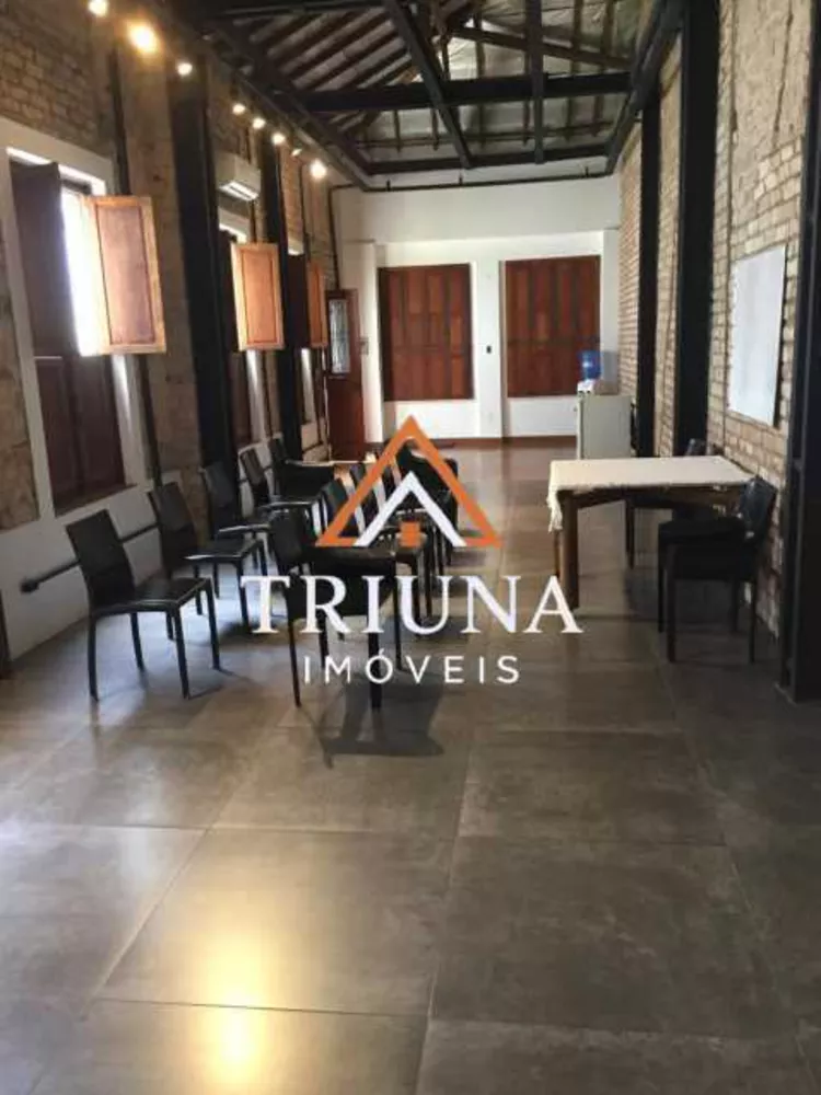 Casa, 4 quartos, 221 m² - Foto 11